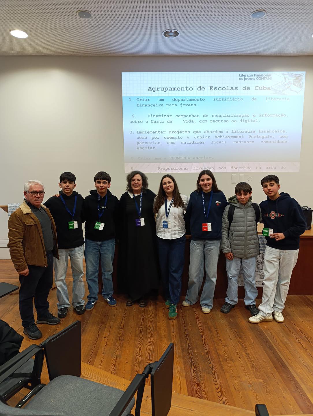 Momento da sessão distrital do Parlamento dos Jovens em Beja