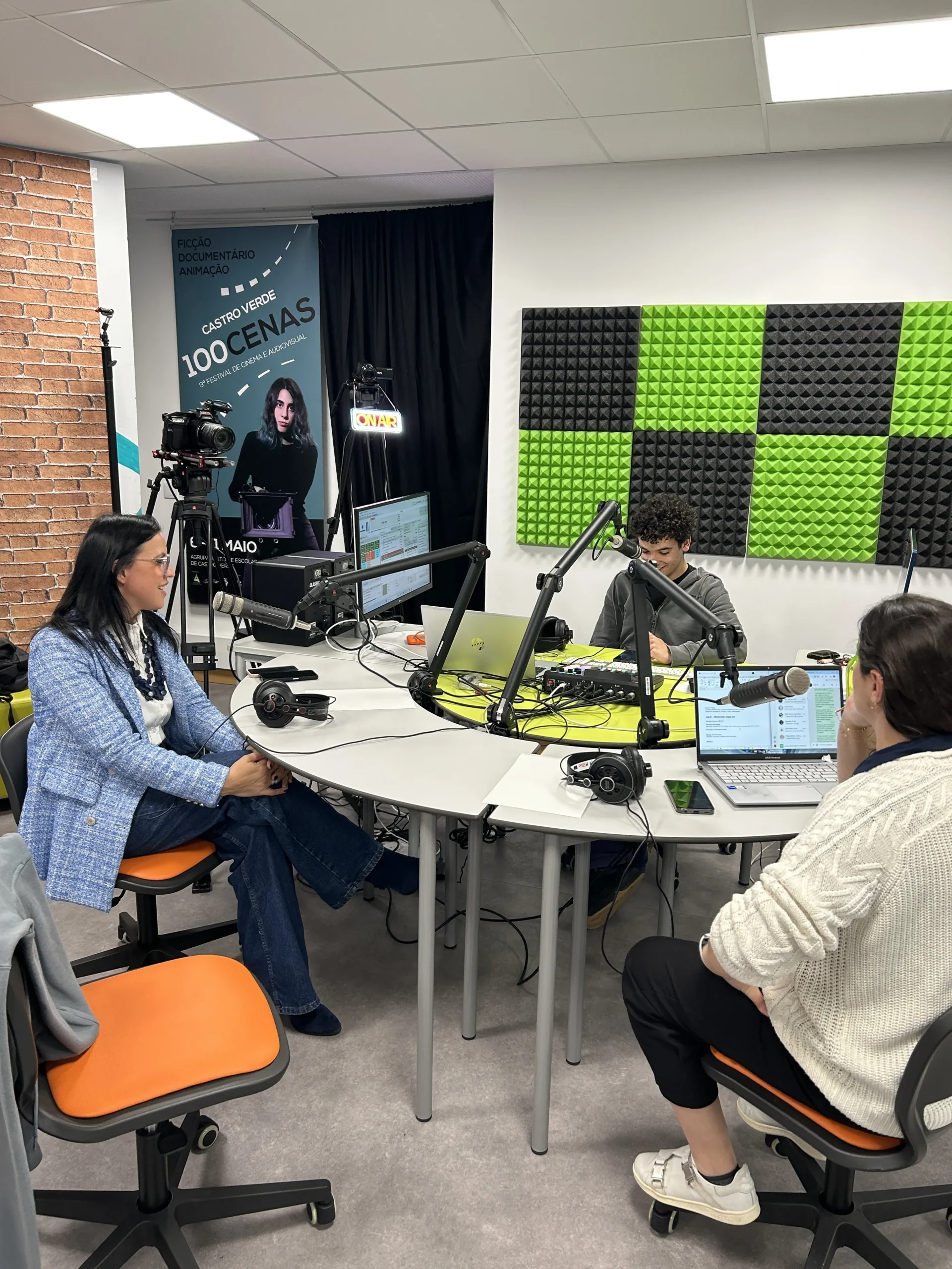Atividade Rádio 4